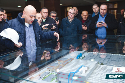 Metallic factory information tour in Baku